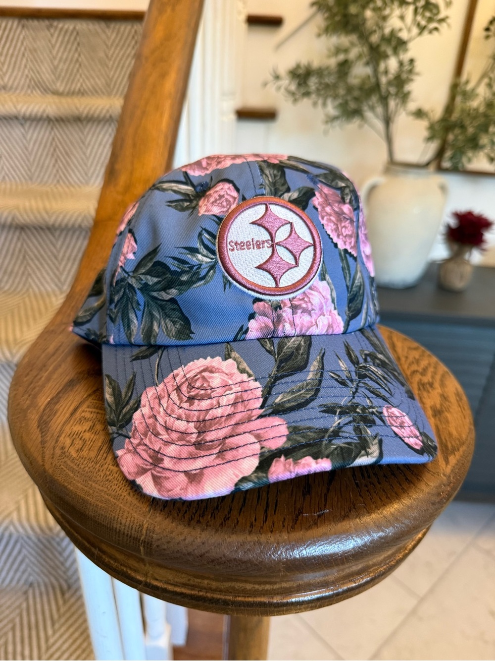 Pittsburgh Steelers ‘47 Floral Peony Women’s Adjustable Hat | Rose Gold Logo